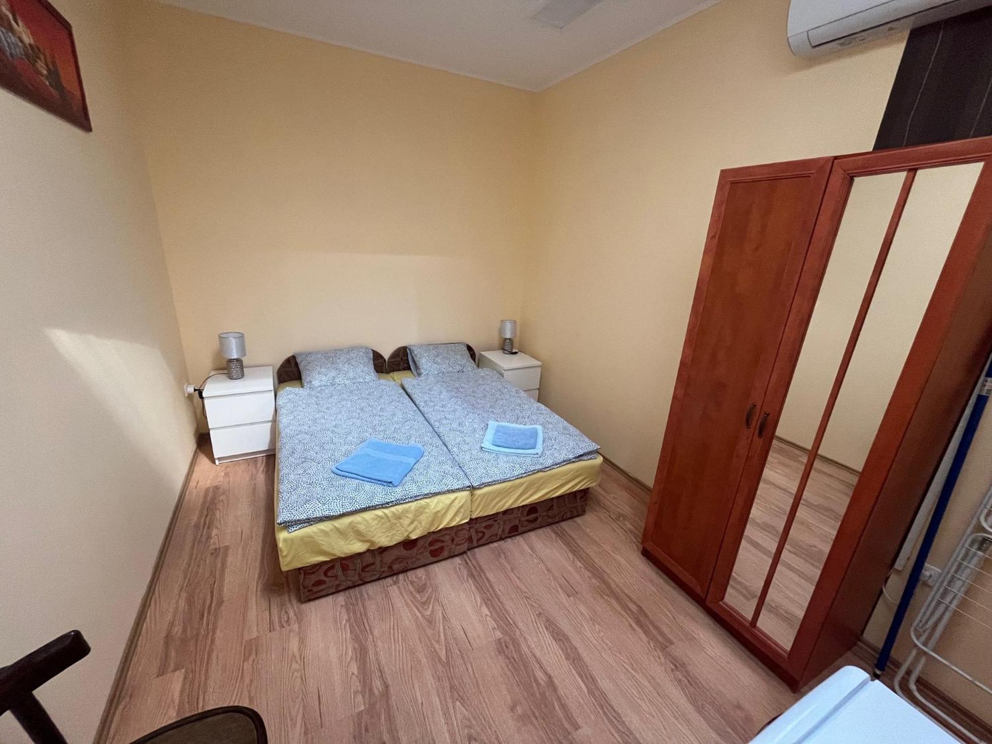 Koelcsey 21 Vendeghaz Hotell Hajdúszoboszló Exteriör bild
